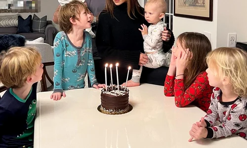 3 hilaria baldwin este insarcinata jpg jpeg