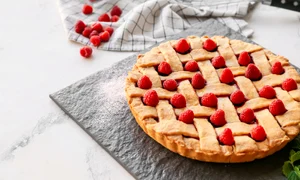 Tarta de vara  Sursa foto shutterstock 2021914094 jpg