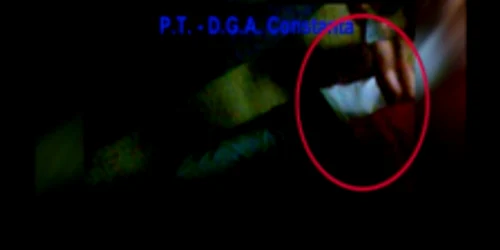 Elevii de la Lazăr Edeleanu filmaţi cu şpaga pentru Bac