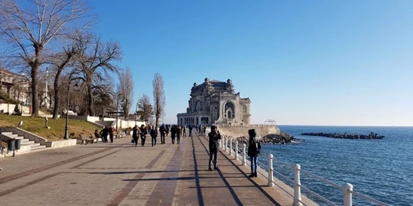 Vreme frumoasa la malul mării FOTO Călin Gavrilaş
