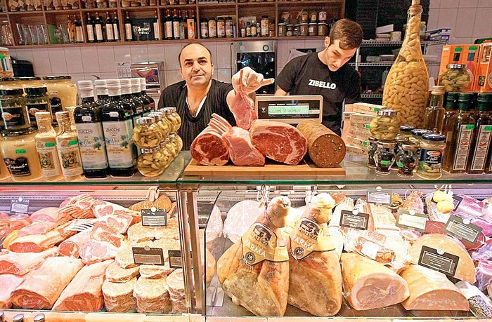 La restaurantul din Floreasca un antricot de vită costă 300 de lei