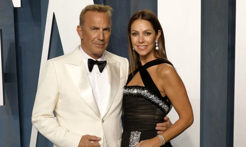 Kevin Costner si sotia GETTY jpg