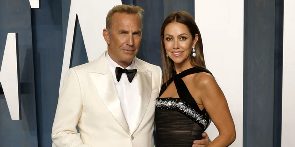 Kevin Costner si sotia GETTY jpg