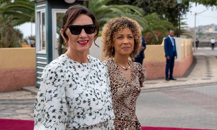 Carmen Iohannis si Klaus Iohannis in vizita in Cabo Verde, la Palatul Prezidential   Instagram (3) jpg