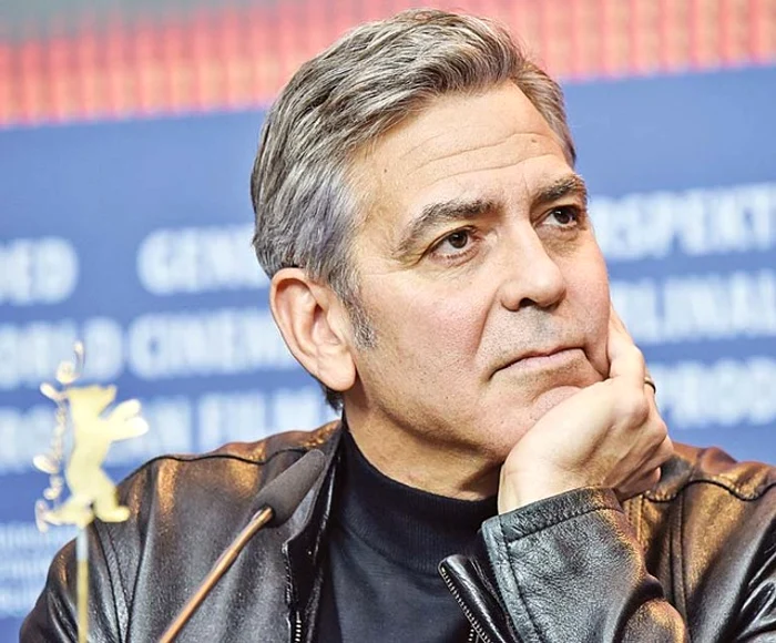 George Clooney pare un tip blând, dar dacă te apropii de paharul lui... mușcăFoto: Click!