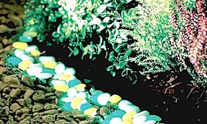 100 de pietricele  fosforescente multicolore,  pe www decorix ro jpeg