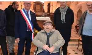 Raymond Landy batranul care a donat un milion de dolari unei biserici FOTO X Sirenes FR png