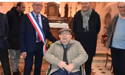 Raymond Landy batranul care a donat un milion de dolari unei biserici FOTO X Sirenes FR png