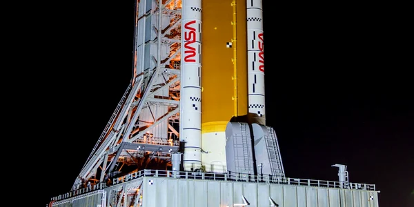 artemis II jpg