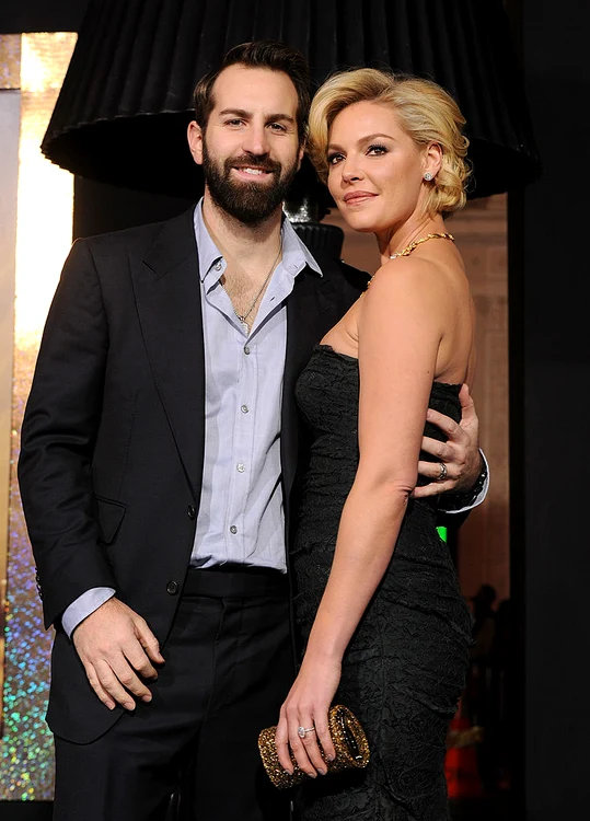 Premiere Of Warner Bros  Pictures' "New Year's Eve"   Red Carpet jpeg