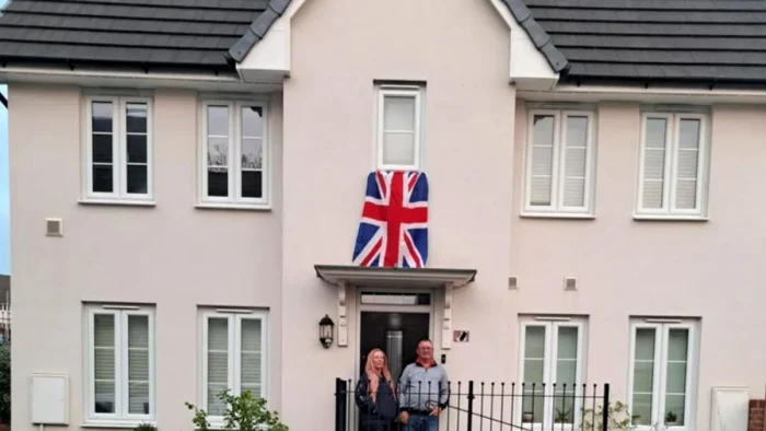 Casa de 330.000 de euro care acum valorează doar un euro. Foto: arhiva.