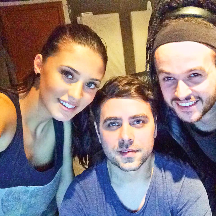 Acum Antonia vrea să dea lovitura cu piesa compusă de Naguale şi Alex Pelin