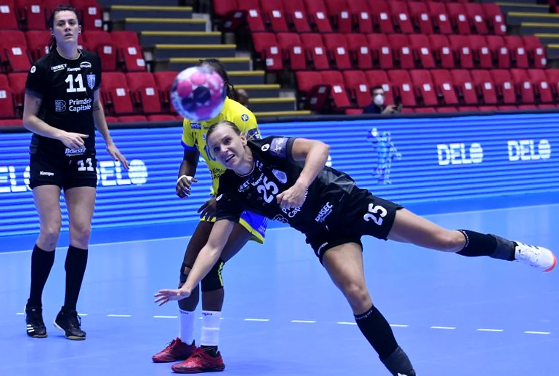 
    CSM București a suferit prima înfrângere în Liga CampionilorFOTO: Sportpictures.eu  