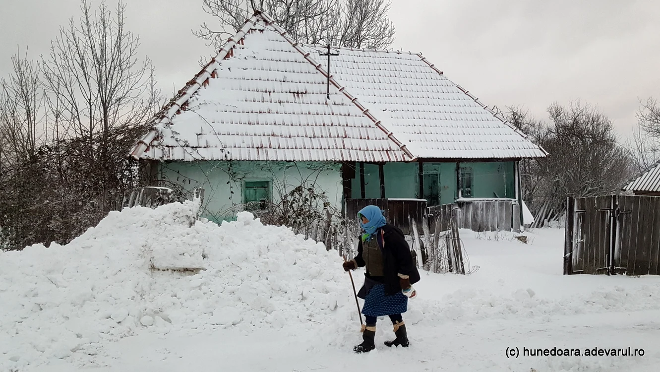 Satul Bătrâna din Hunedoara, unul dintre cele mai depopulate. Foto: Daniel Guță. ADEVĂRUL