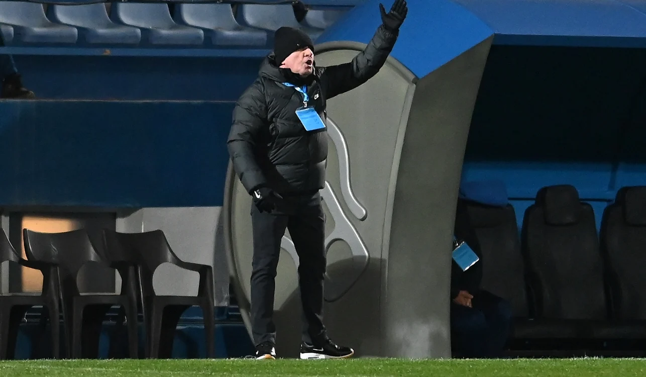 Hagi, supărat pe tinerii jucători, care nu vor să vină la națională (FOTO: Sportpictures)