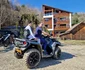 Cu Bogdan, băiatul său de 11 ani, Negru s-a aventurat în plimbări cu ATV-ul