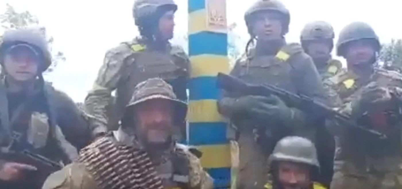 Un grup de militari ucraineni ajuns la graniţa cu Rusia Captură Twitter