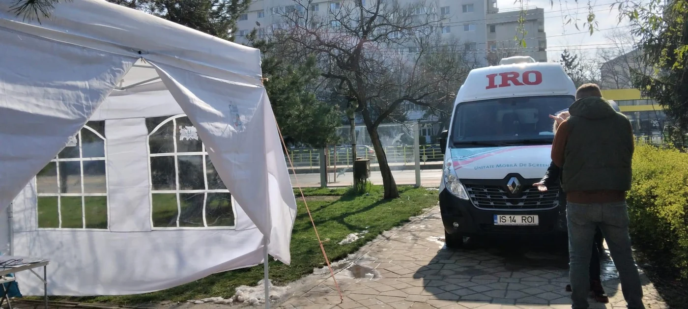 Caravană mobilă IRO Iaşi SURSĂ Facebook IRO Iaşi