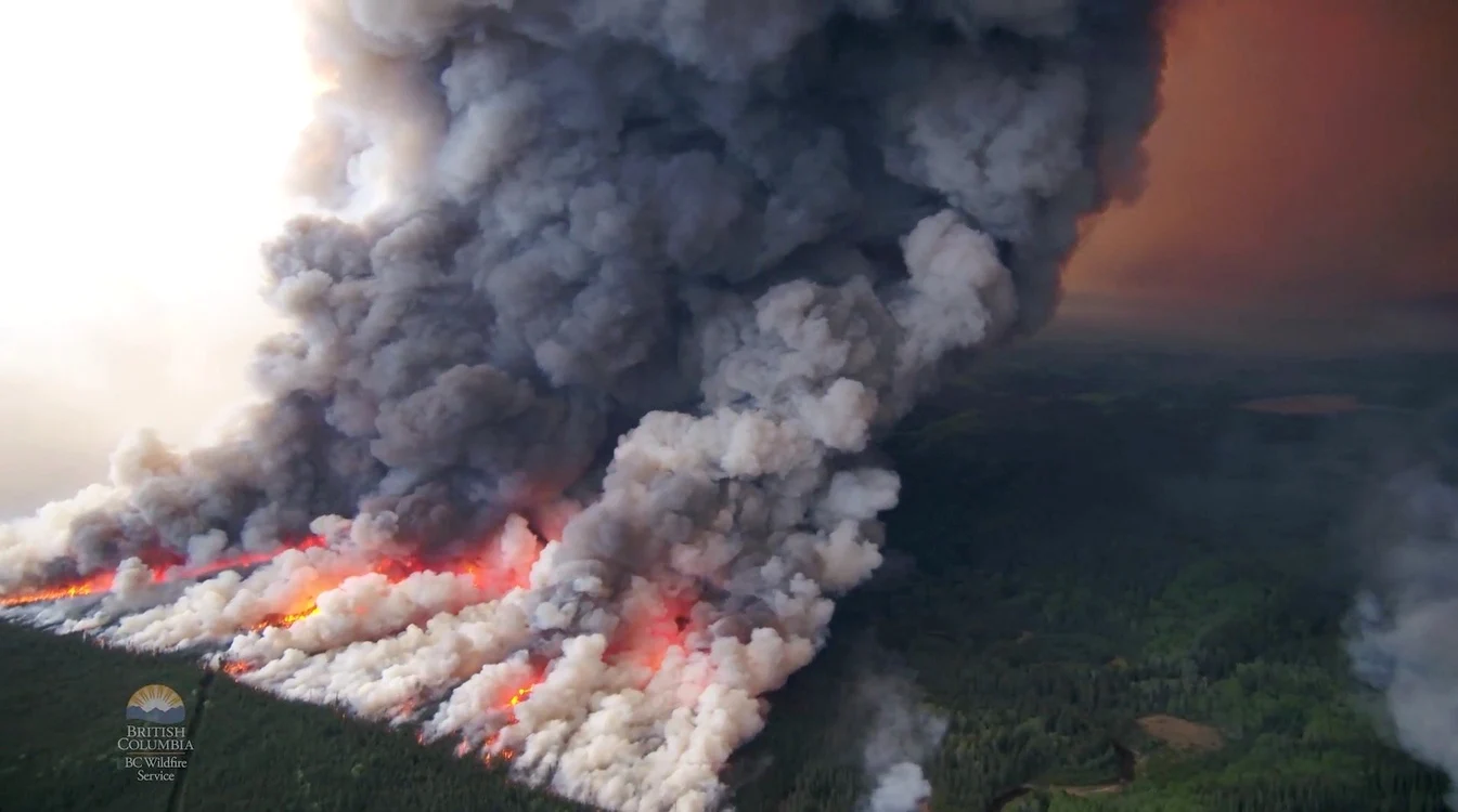 Incendiu de pădure în British Columbia, Canada, 7 iunie 2023 Foto Profimedia