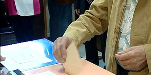 În Spania pot vota numai persoanele care au peste 18 ani