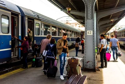 reancarcare tren studenti FOTO Shutterstock