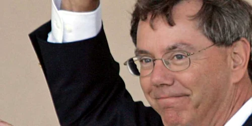 Arthur Levinson, noul preşedinte non-executiv al Apple