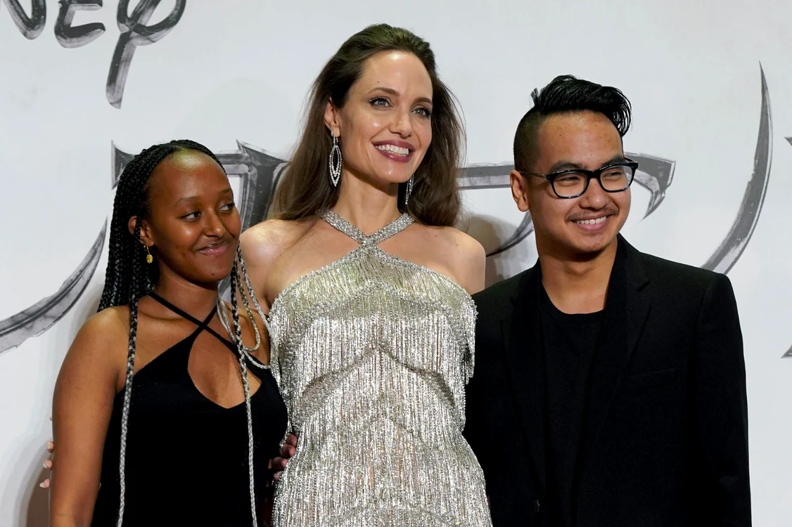 Zahara și Maddox, alături de Angelina Jolie/FOTO: Getty Images