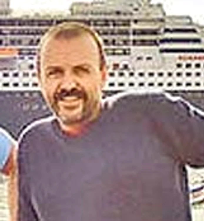 Miguel, partenerul de viaţă al lui Leonard