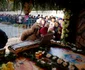 Oamenii stau la coadă pentru a se închina la moaștele Sf. Andrei FOTO: Arhiepiscopia Dunării de Jos