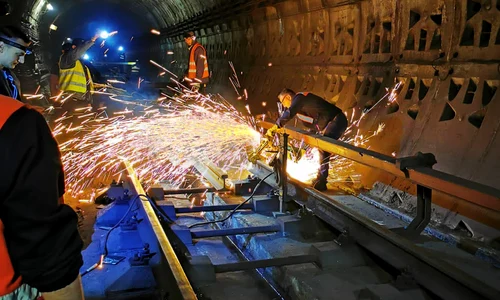 reparatii metrou edited jpg