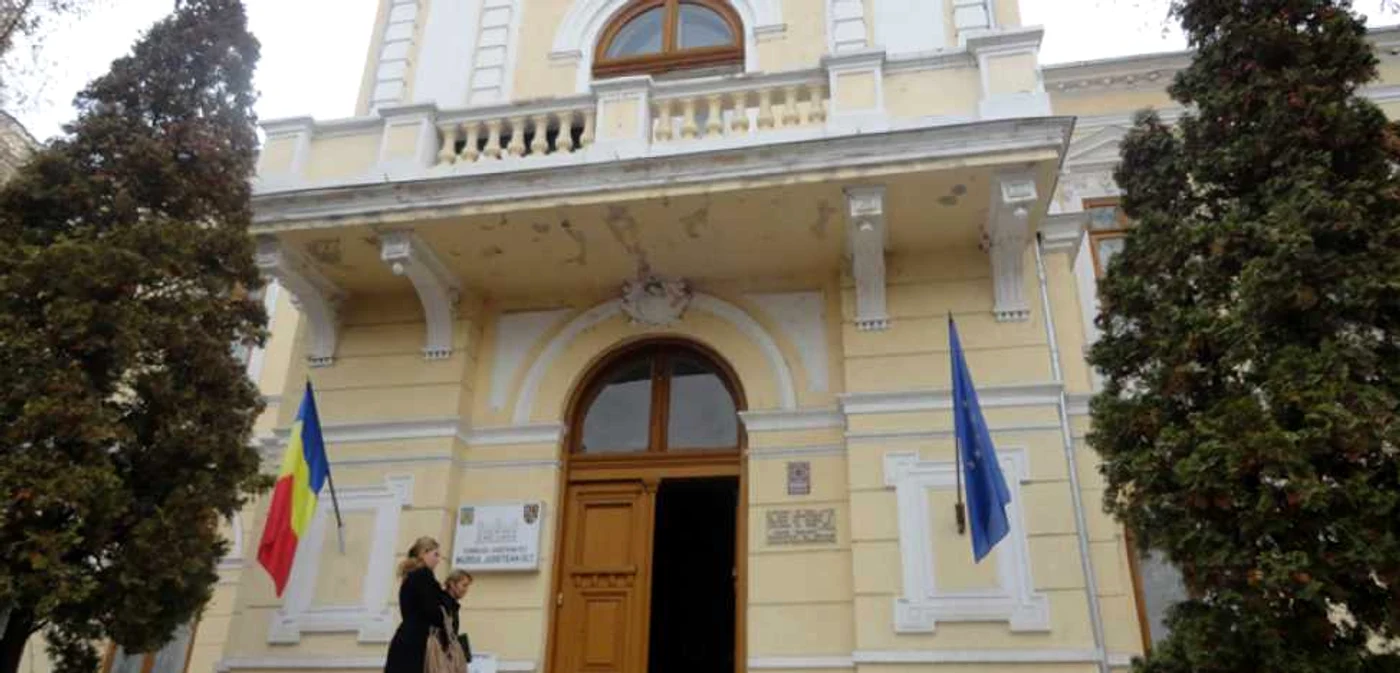 Expoziţia va avea loc în incinta Muzeului Judeţean Olt din Slatina (Foto: Adevărul)