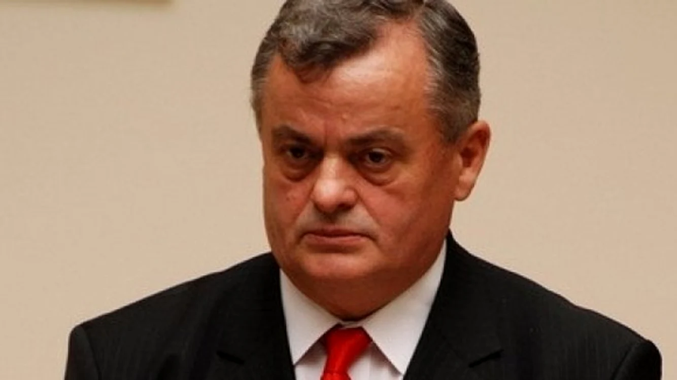 
    Neculai Onțanu este arestat din 25 martie, fiind acuzat de luare de mită  