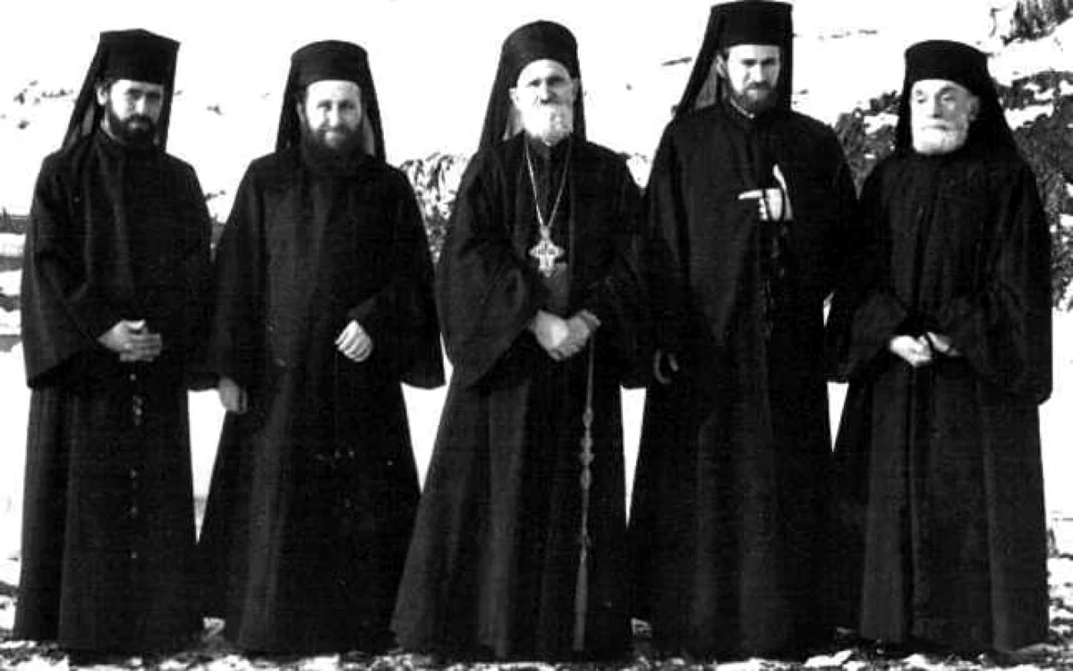 Nicolae Steinhardt la mânăstirea Rohia în 1989 / FOTO Arhivă