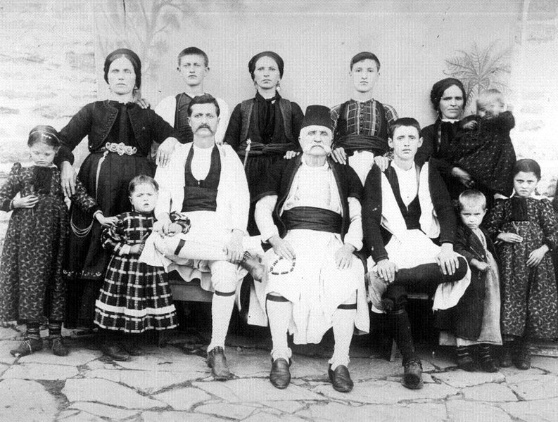 Adevărata origine a aromânilor. Nu sunt una și aceeași cu românii și au rădăcini misterioase și controversate