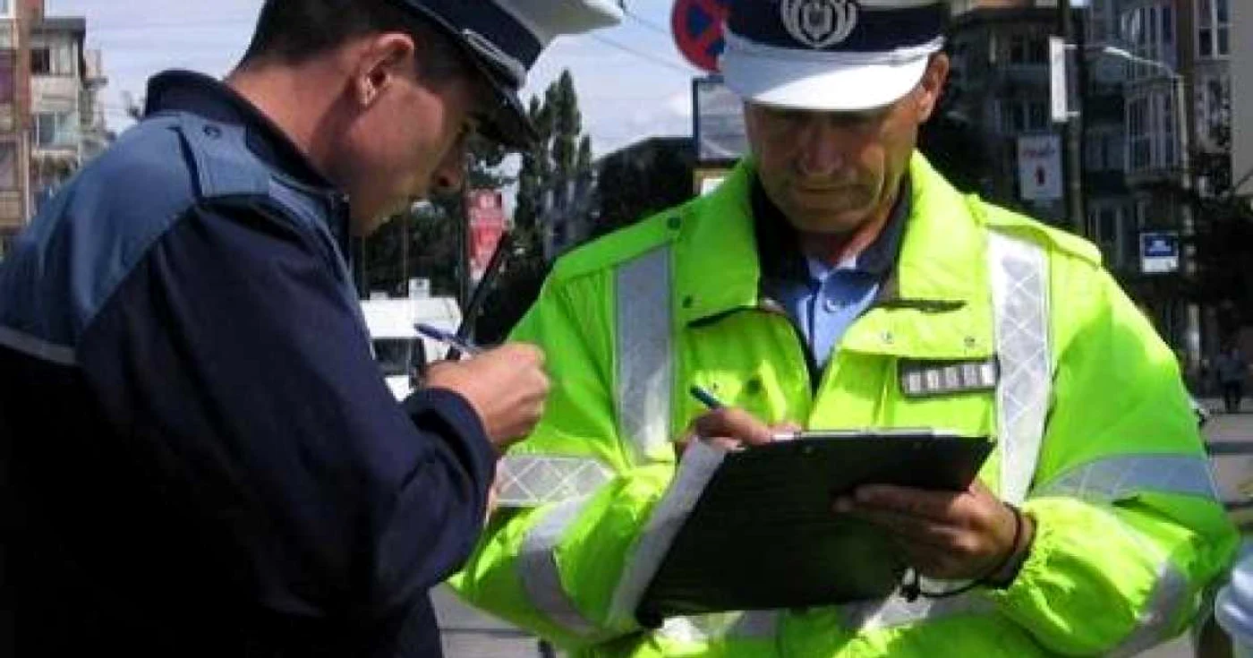 Poliţiştii au întocmit dosar penal 
