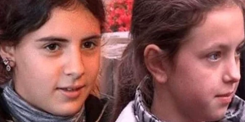 Fete schimbate la nastere