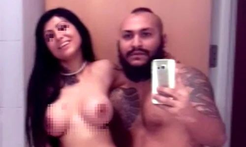 Manelistul a făcut publice pozele cu fosta iubită în ipostaze indecente jpeg