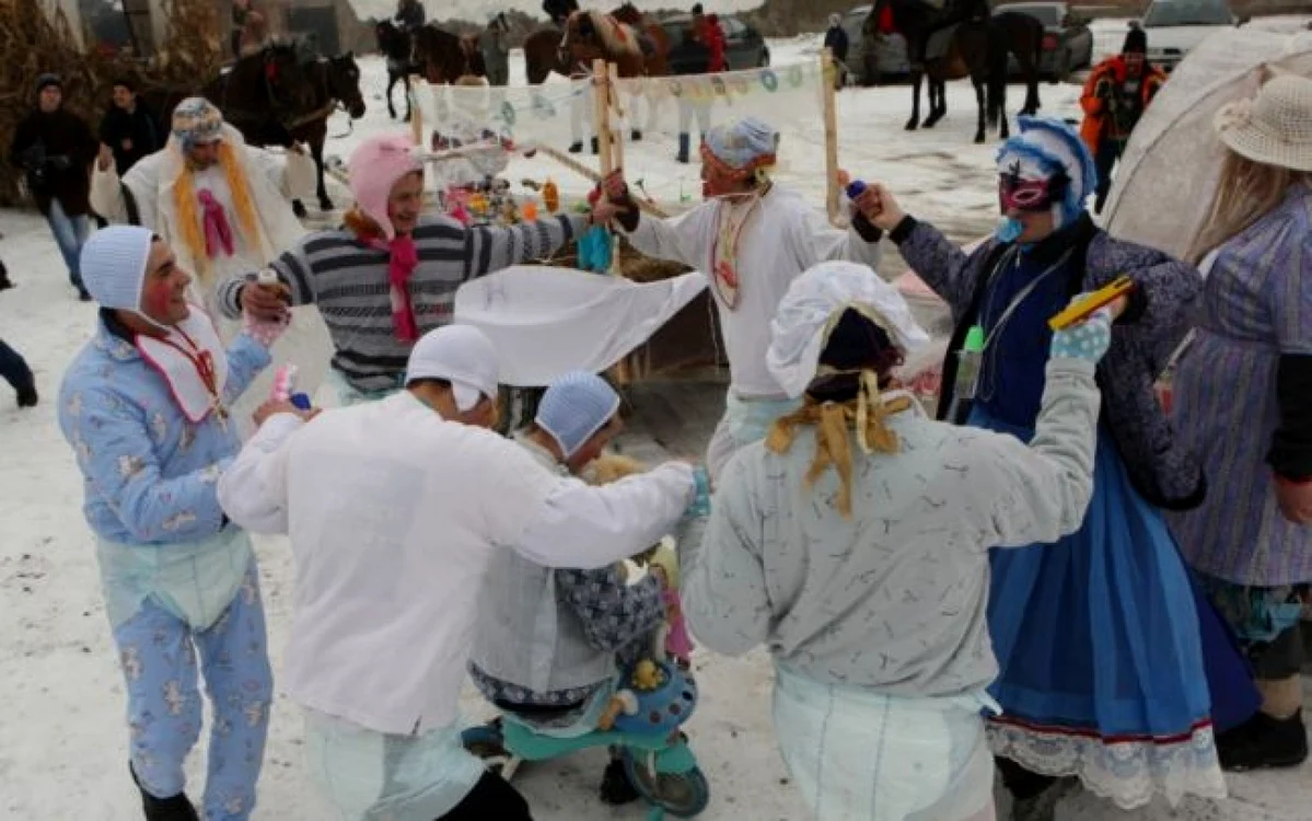 Fărşangul este o sărbătoare tradiţională a comunităţii maghiare. FOTOArhivă.