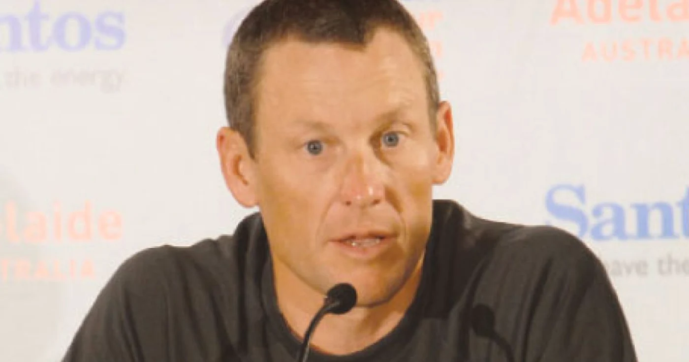 Lance Armstrong are 41 de ani