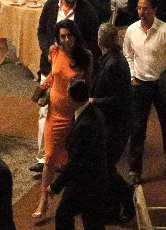 George Clooney se pare că va fi tătic