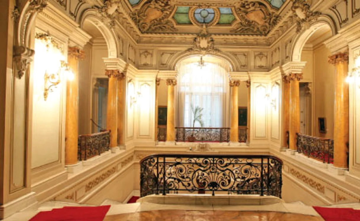Craiova: sala preferată de nuntaşi