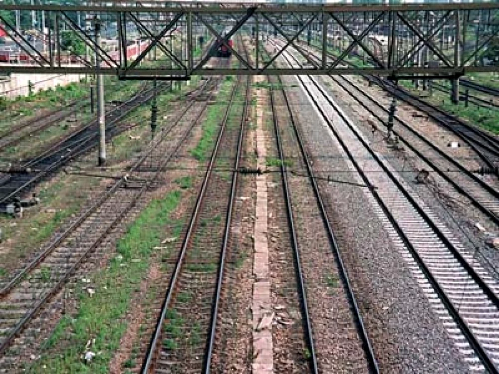 Toate trenurile care circulau pe aceste linii aveau în medie cam zece călători, arată un studiu al CFR