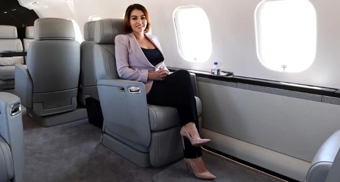 Romina Gingașu, expertă în avioane. Foto Instagram