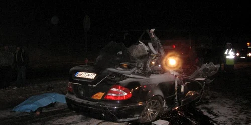 Accident Veştem: 3 morţi