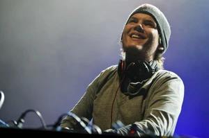 2 avicii jpg jpeg