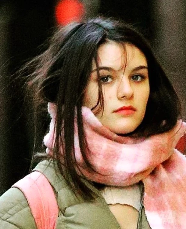 Suri Cruise, fiica actorului Tom Cruise.