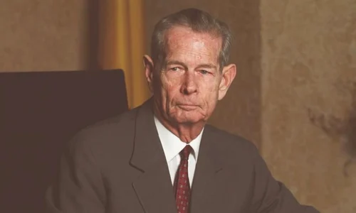 Sicriul cu corpul neînsuflețit al Regelui Mihai va fi transportat la Curtea de Argeș cu Trenul Regal  Noul program al funeraliilor  jpeg