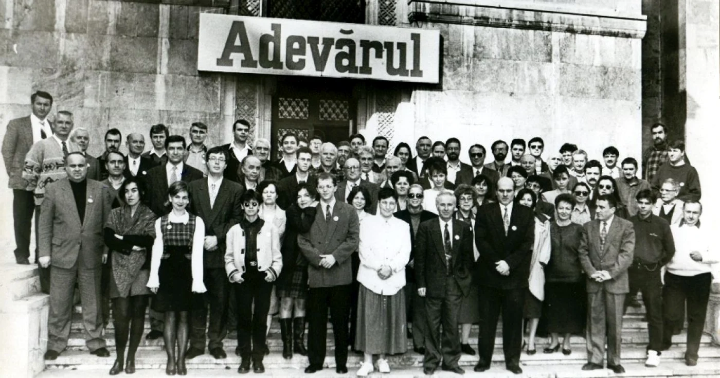 Ziariştii "Adevărului", în primii ani de după Revoluţie.