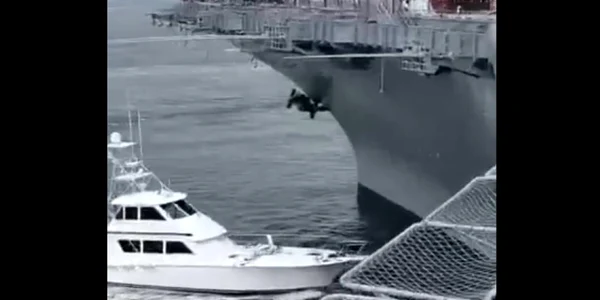 iaht accident portavionul uss midway captura video jpg