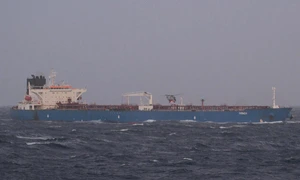 petrolier rusesc grinnch FOTO X / Visegrád 24  @visegrad24